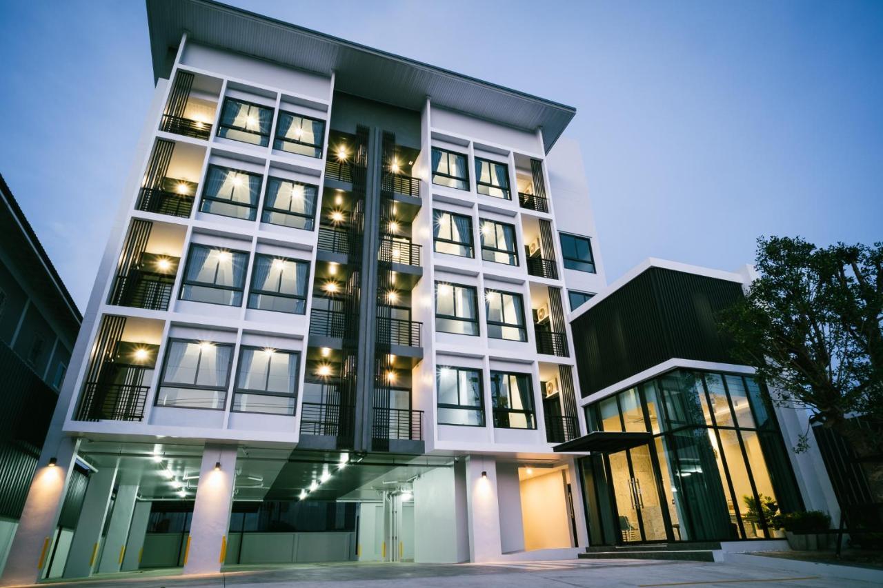 N24 Chonburi Hotel Luaran gambar
